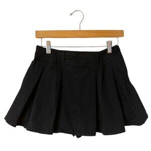 Charlotte Russe Black Pleated Mini Skirt With Built-In Shorts Womens Size M